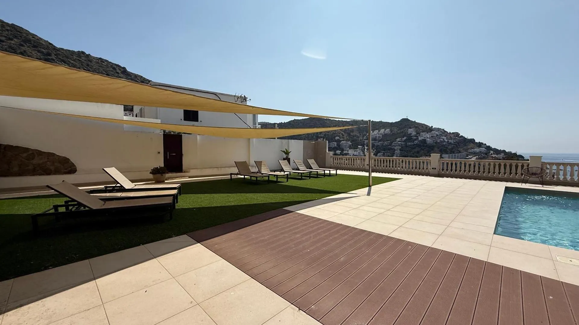 Agi Rodas Apartments Roses 0*,  Hiszpania